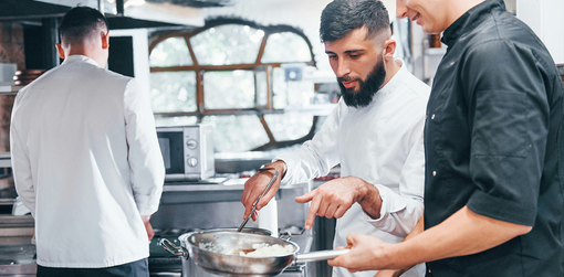 Der Beruf des Küchenchefs: Entfalte deine Kochleidenschaft in Südtirol